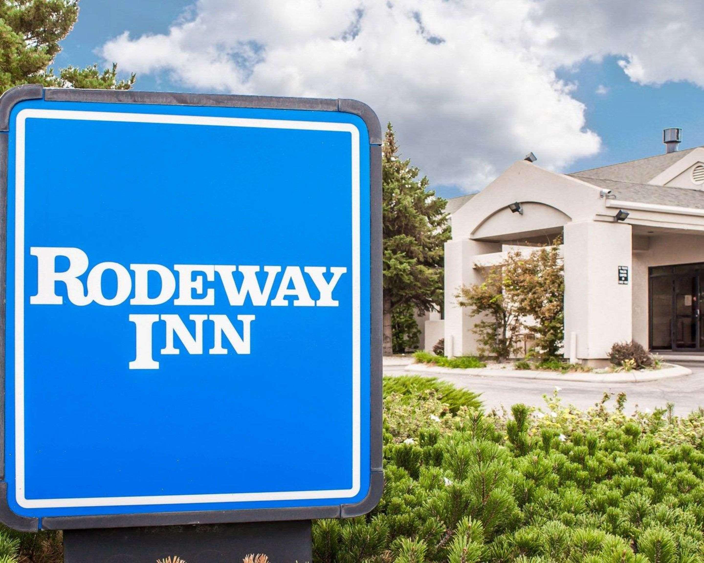 Rodeway Inn Airport Boise Exterior photo